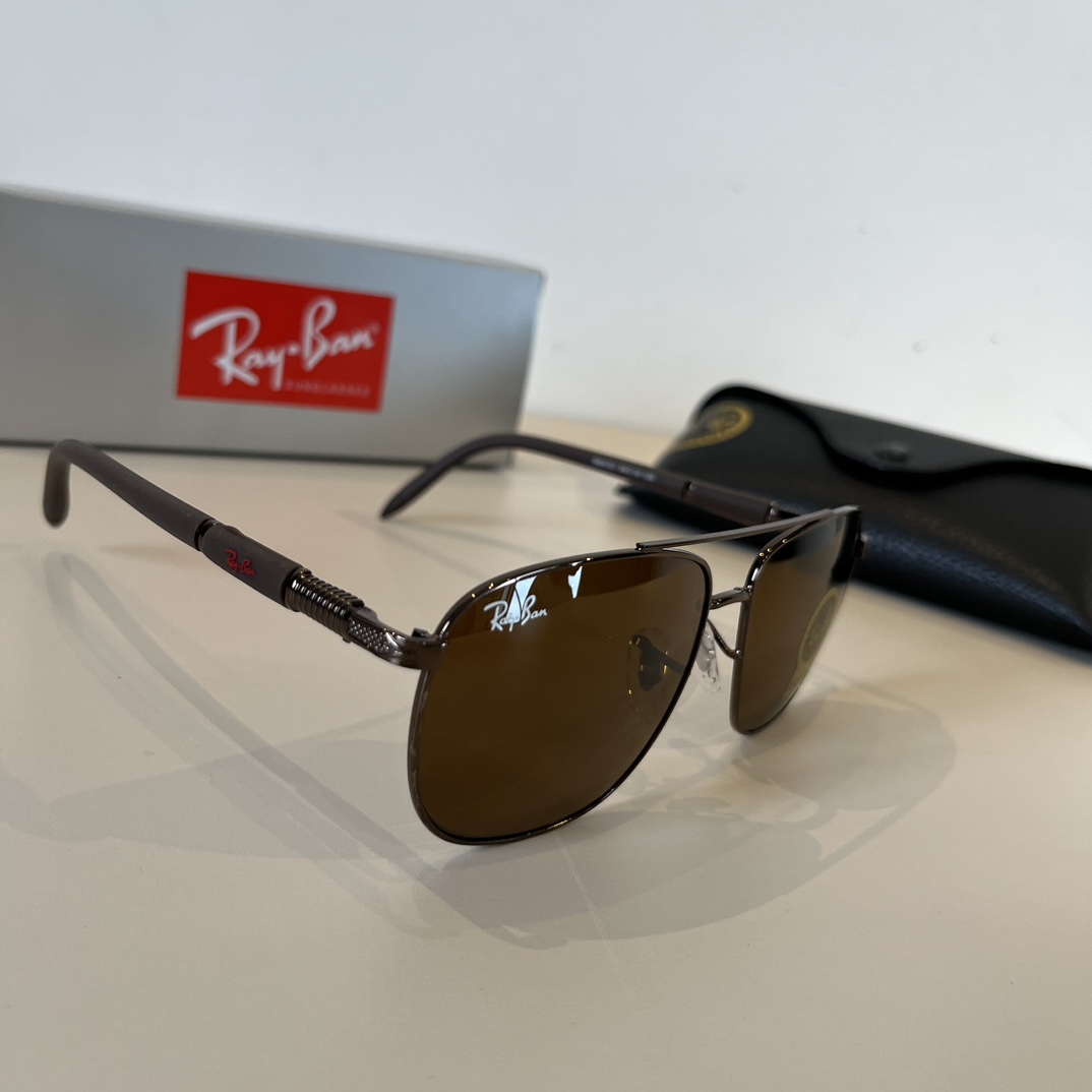 Ray-Ban
