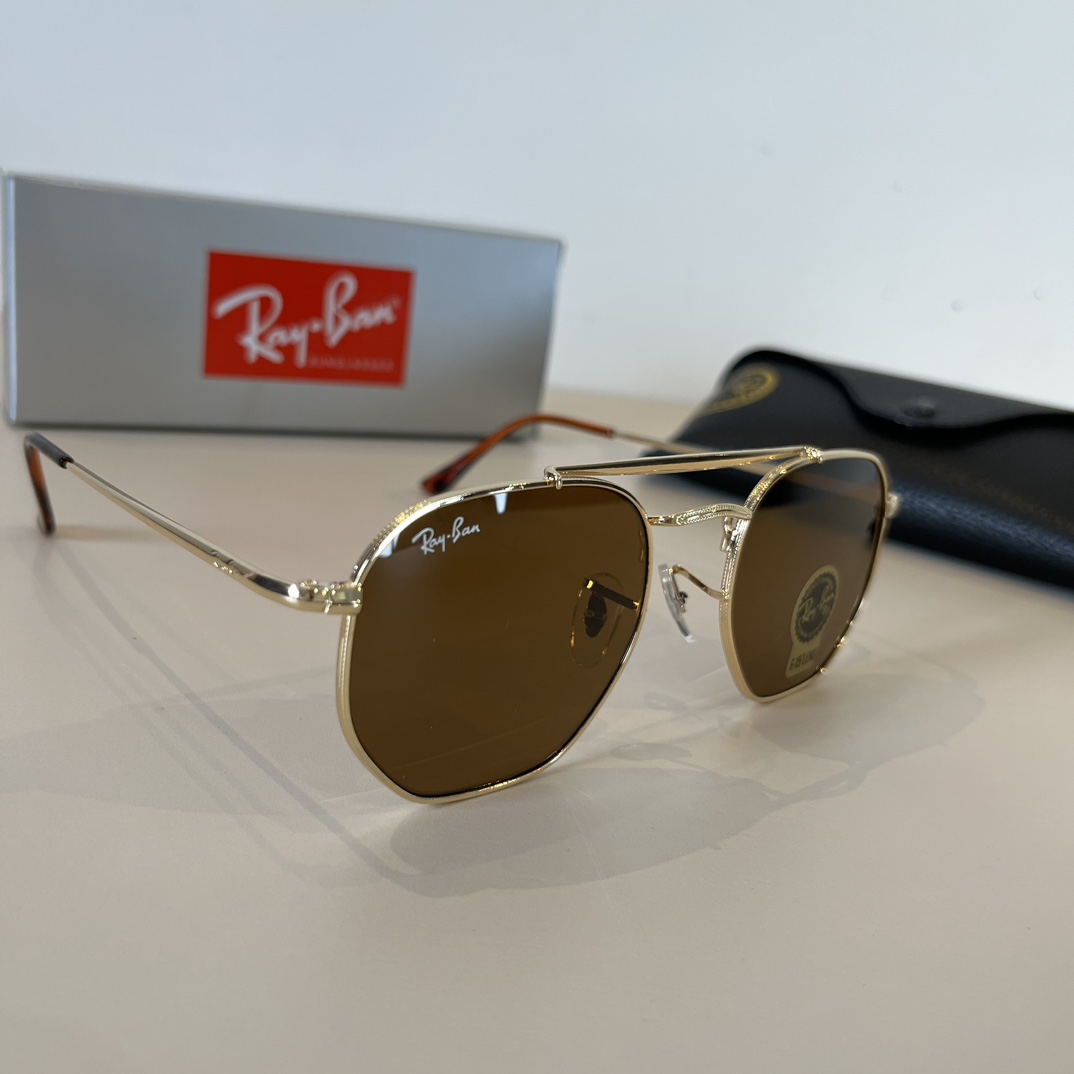 Ray-Ban