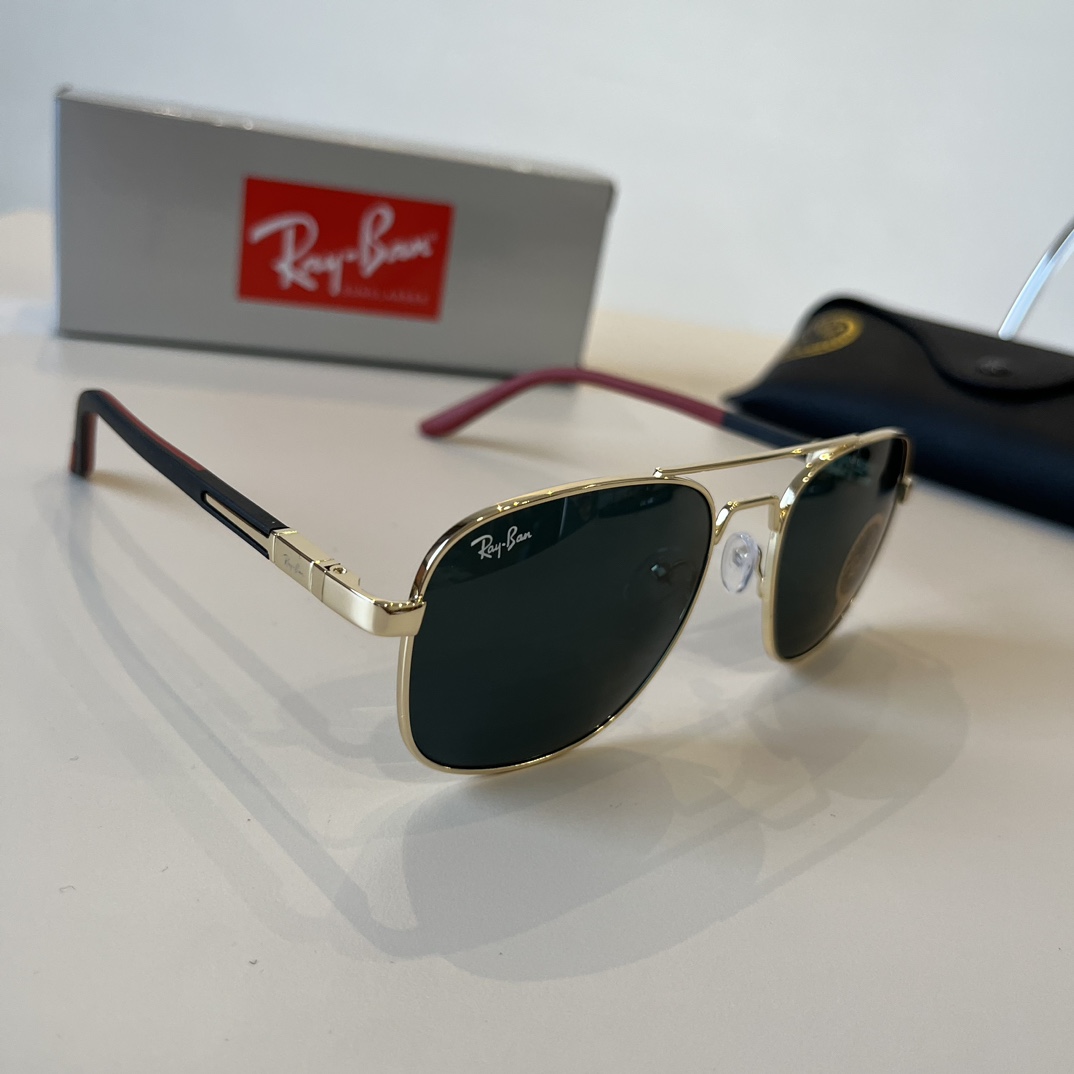 Ray-Ban