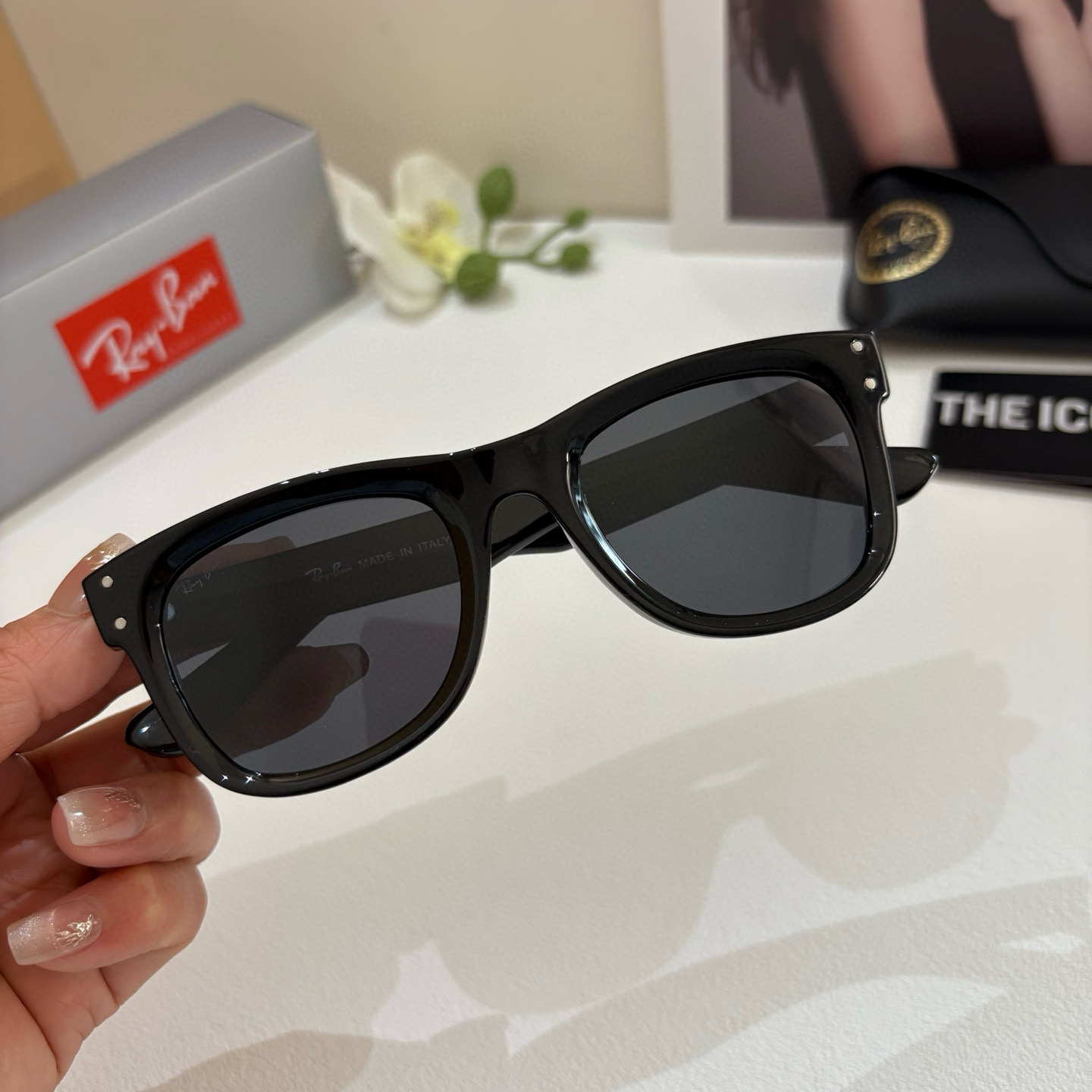Ray-Ban