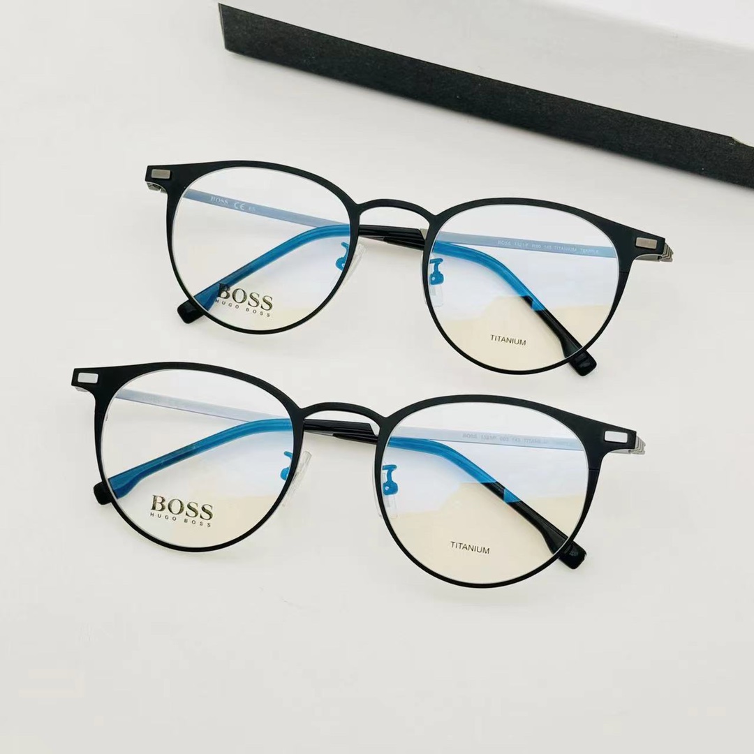 HUGO BOSS